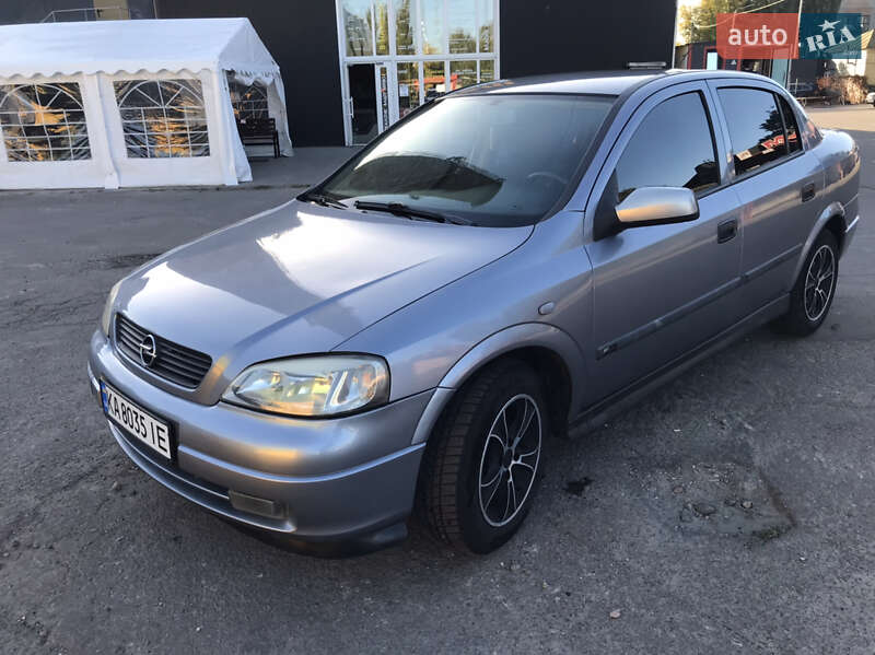 Opel Astra 2003