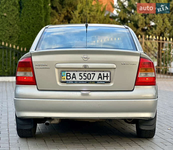 Седан Opel Astra 2006 в Кропивницком фото 3 Седан Opel Astra 2006 в Кропивницком