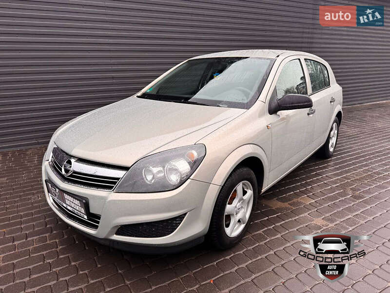 Хэтчбек Opel Astra 2009 в Каменском фото 3 Хэтчбек Opel Astra 2009 в Каменском