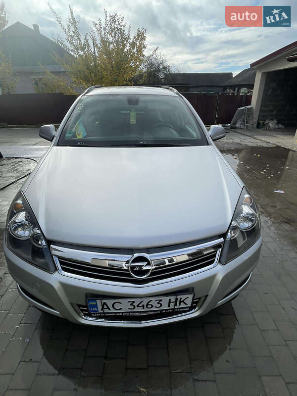 Универсал Opel Astra 2010 в Шацке фото 27 Универсал Opel Astra 2010 в Шацке
