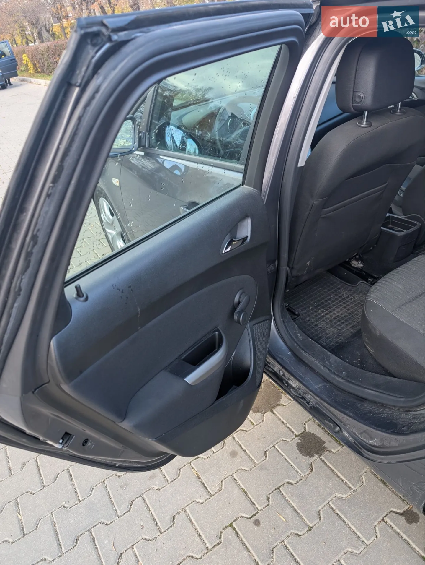 2011 Opel Astra - мініатюра 16
