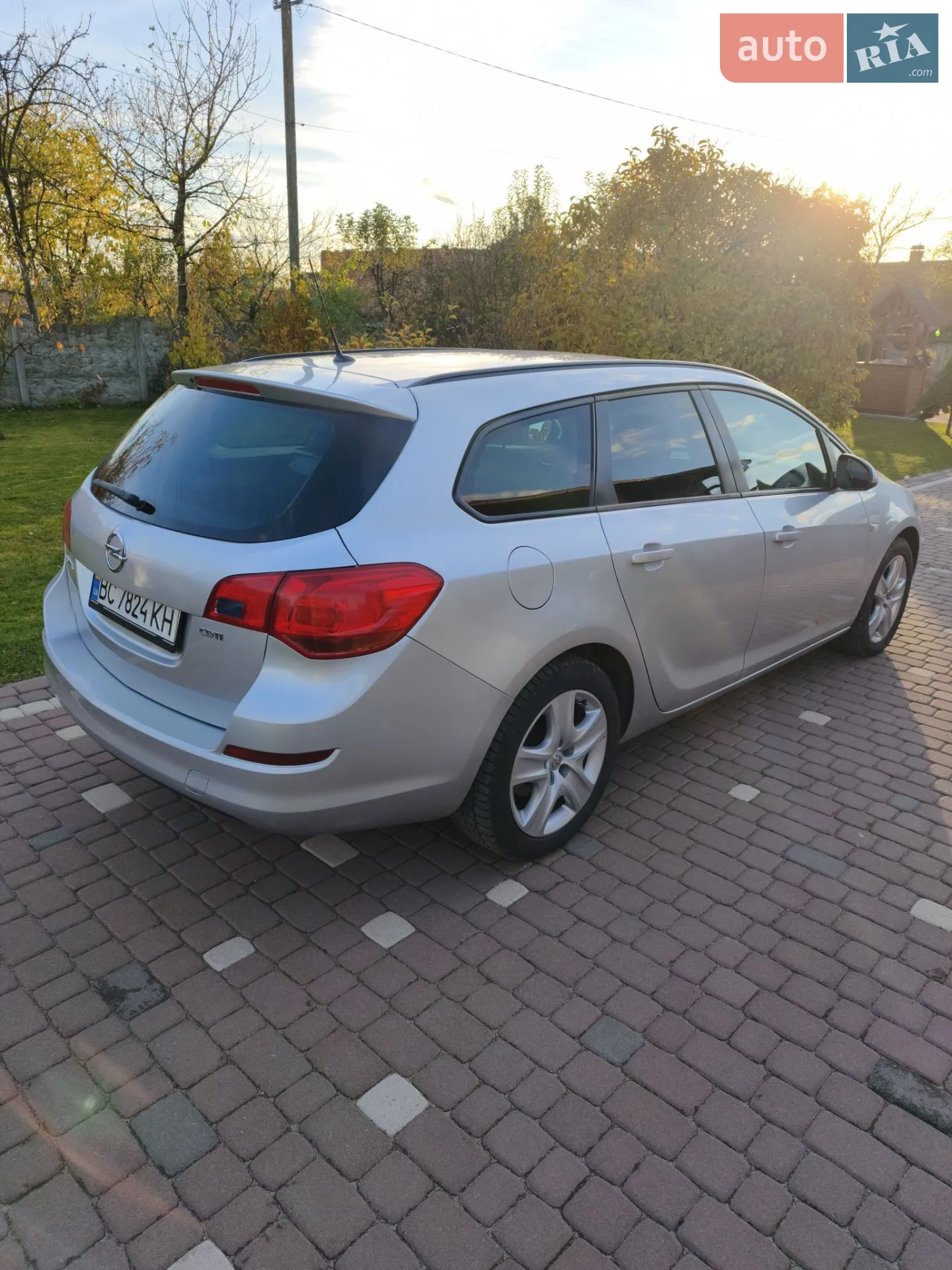 2011 Opel Astra - мініатюра 4