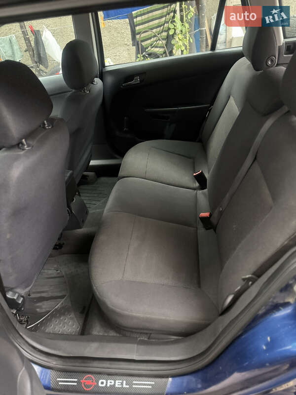 Універсал Opel Astra 2009 в Черкасах фото 13 Універсал Opel Astra 2009 в Черкасах