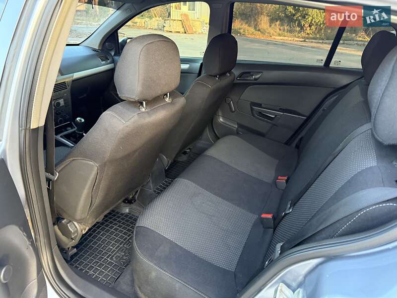 Хэтчбек Opel Astra 2005 в Хмельницком фото 18 Хэтчбек Opel Astra 2005 в Хмельницком