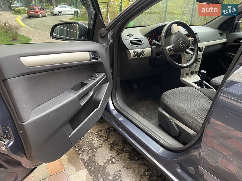 Универсал Opel Astra 2008 в Киеве фото 12 Универсал Opel Astra 2008 в Киеве