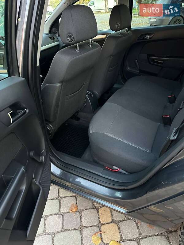 Універсал Opel Astra 2011 в Луцьку фото 32 Універсал Opel Astra 2011 в Луцьку