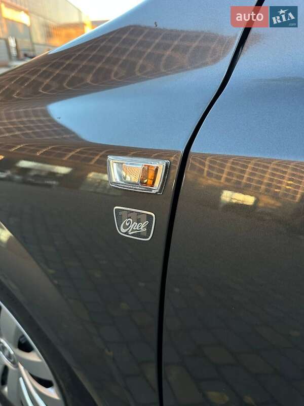 Універсал Opel Astra 2011 в Луцьку фото 47 Універсал Opel Astra 2011 в Луцьку