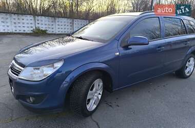 Универсал Opel Astra 2009 в Шепетовке