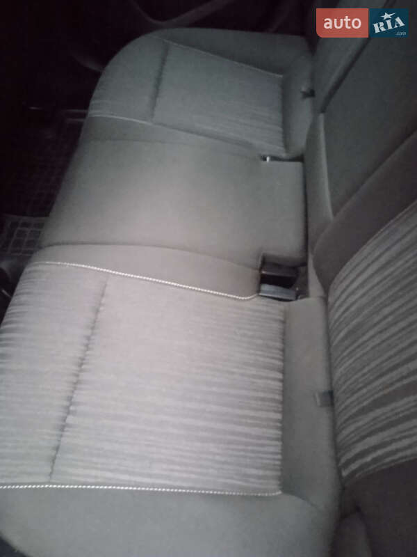 Універсал Opel Astra 2011 в Києві