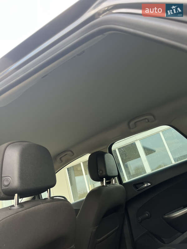 Универсал Opel Astra 2011 в Владимире фото 46 Универсал Opel Astra 2011 в Владимире