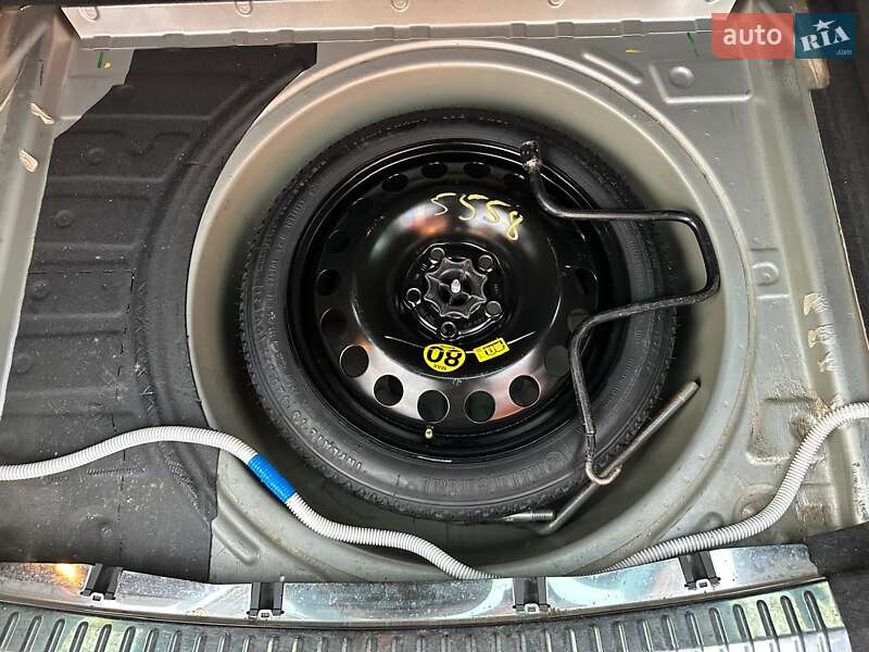 Універсал Opel Astra 2005 в Ватутіному