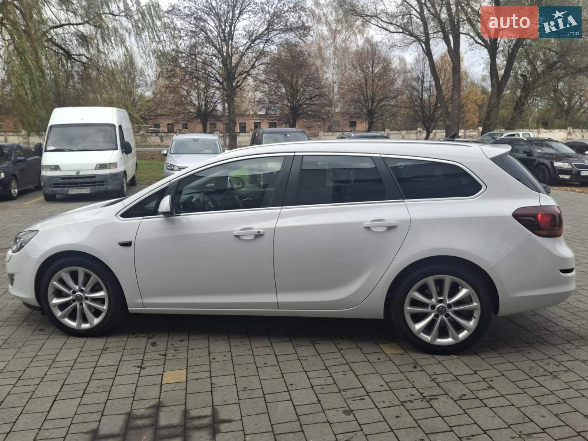 2012 Opel Astra - мініатюра 9