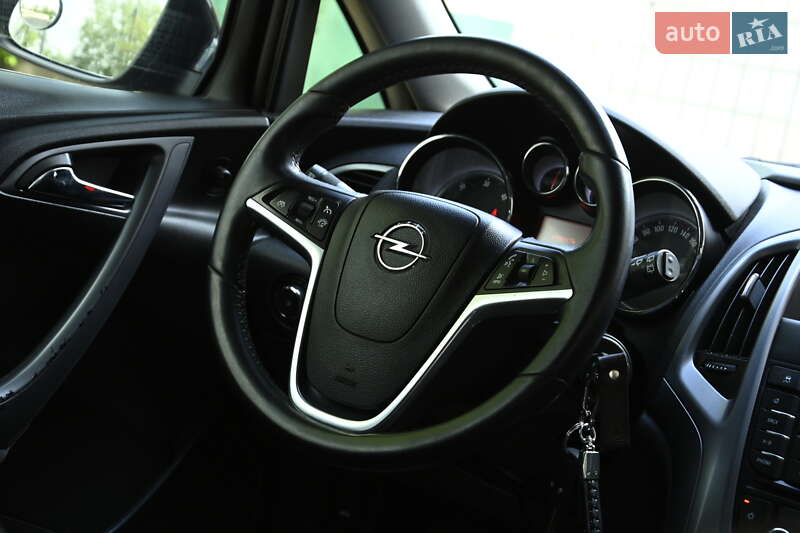 Универсал Opel Astra 2014 в Бердичеве фото 30 Универсал Opel Astra 2014 в Бердичеве