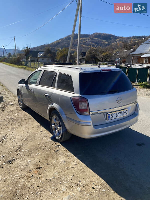 Універсал Opel Astra 2011 в Косові фото 7 Універсал Opel Astra 2011 в Косові