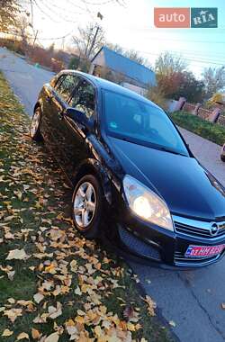 Хетчбек Opel Astra 2008 в Запоріжжі