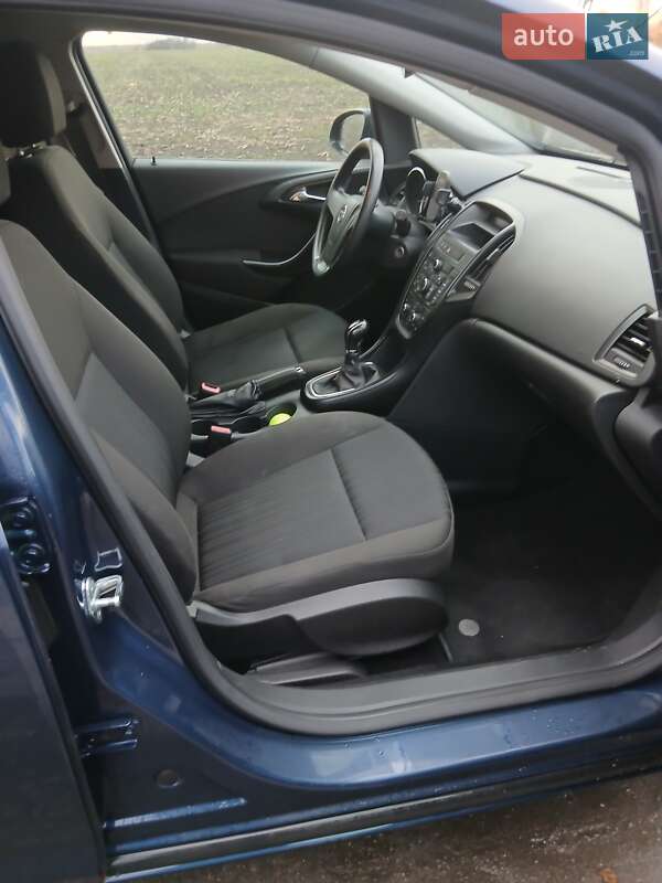 Универсал Opel Astra 2012 в Павлограде фото 11 Универсал Opel Astra 2012 в Павлограде