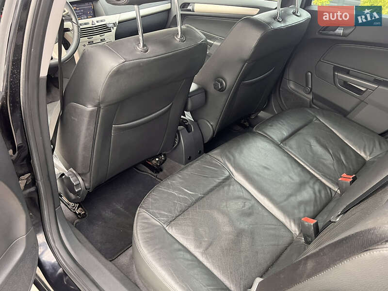 Универсал Opel Astra 2008 в Львове