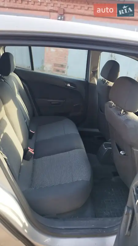 Opel Astra 2006 VIN Y6D0AHL4865186817 фото оголошення 13 з 73