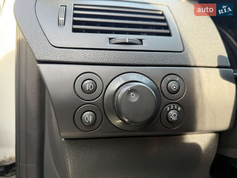 Универсал Opel Astra 2012 в Житомире фото 18 Универсал Opel Astra 2012 в Житомире