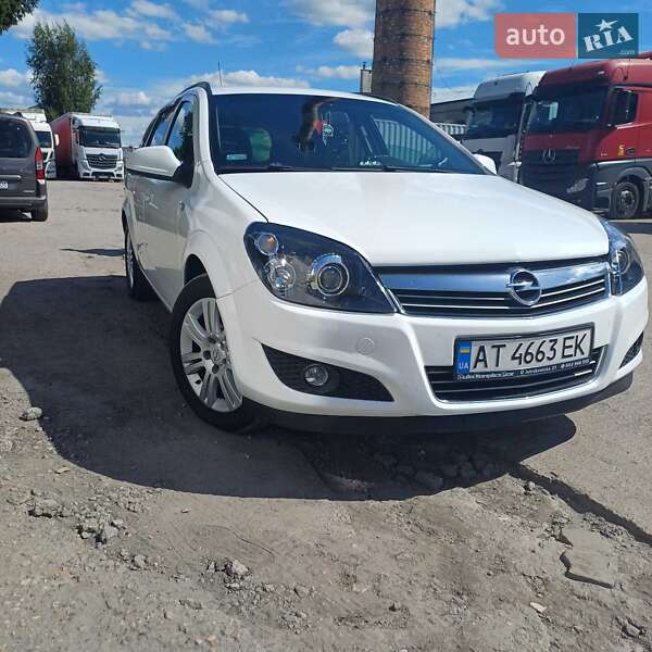 Універсал Opel Astra 2010 в Івано-Франківську фото 11 Універсал Opel Astra 2010 в Івано-Франківську