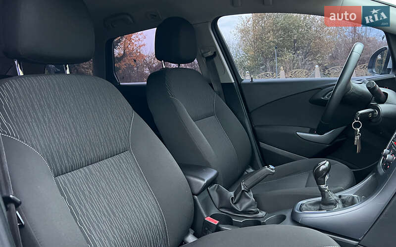 Универсал Opel Astra 2013 в Львове фото 18 Универсал Opel Astra 2013 в Львове