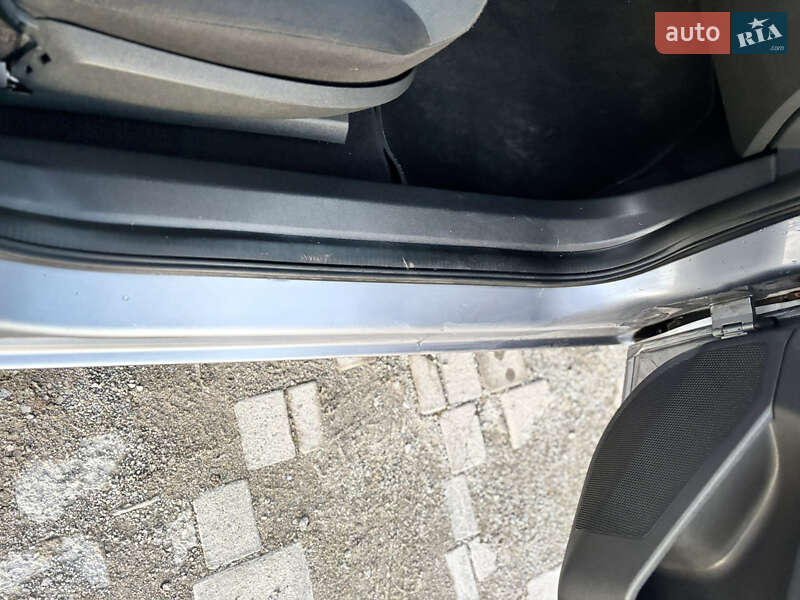 Универсал Opel Astra 2005 в Золочеве фото 61 Универсал Opel Astra 2005 в Золочеве