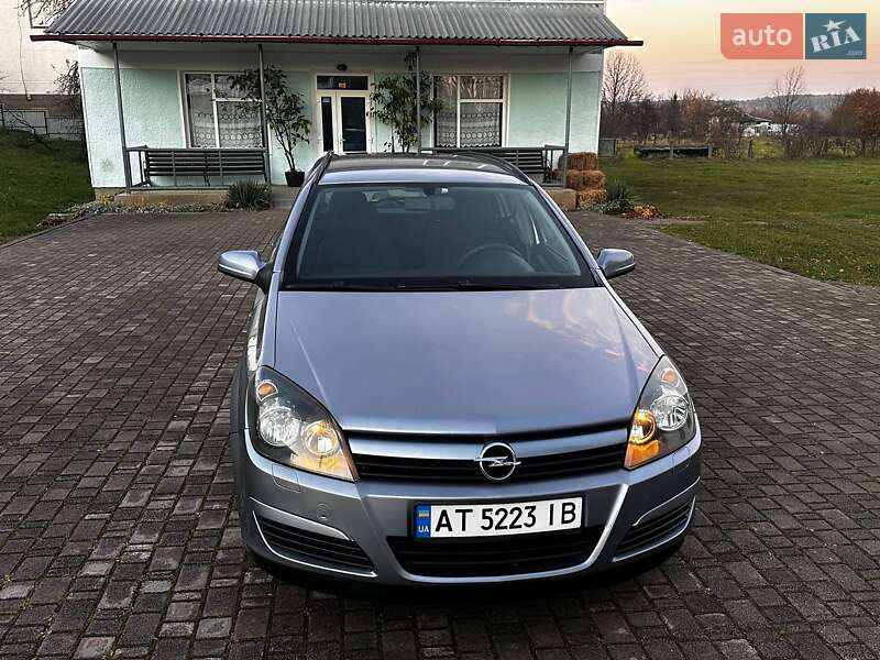 Универсал Opel Astra 2004 в Коломые