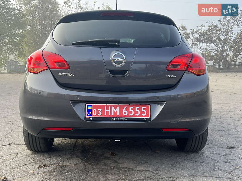 Хэтчбек Opel Astra 2011 в Хороле фото 52 Хэтчбек Opel Astra 2011 в Хороле