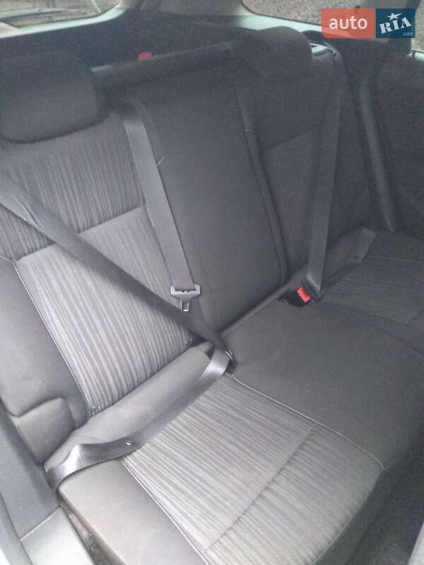 Универсал Opel Astra 2011 в Львове фото 6 Универсал Opel Astra 2011 в Львове