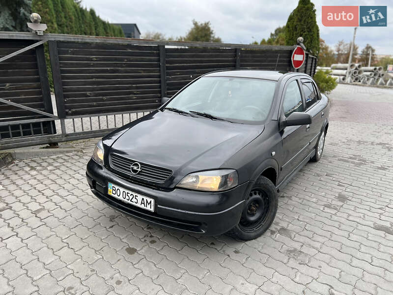 Седан Opel Astra 2008 в Тернополе