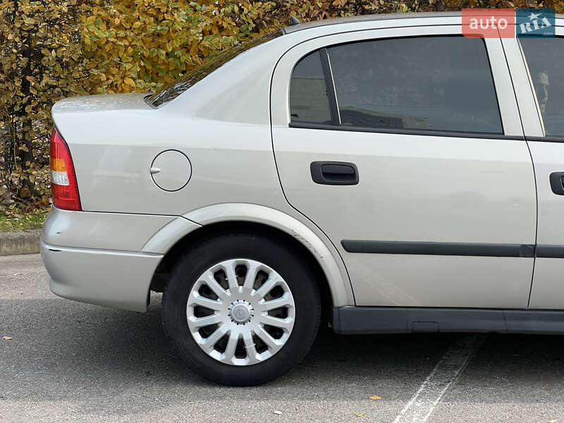 Седан Opel Astra 2006 в Києві фото 25 Седан Opel Astra 2006 в Києві
