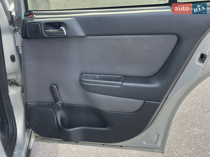 Седан Opel Astra 2006 в Києві фото 44 Седан Opel Astra 2006 в Києві