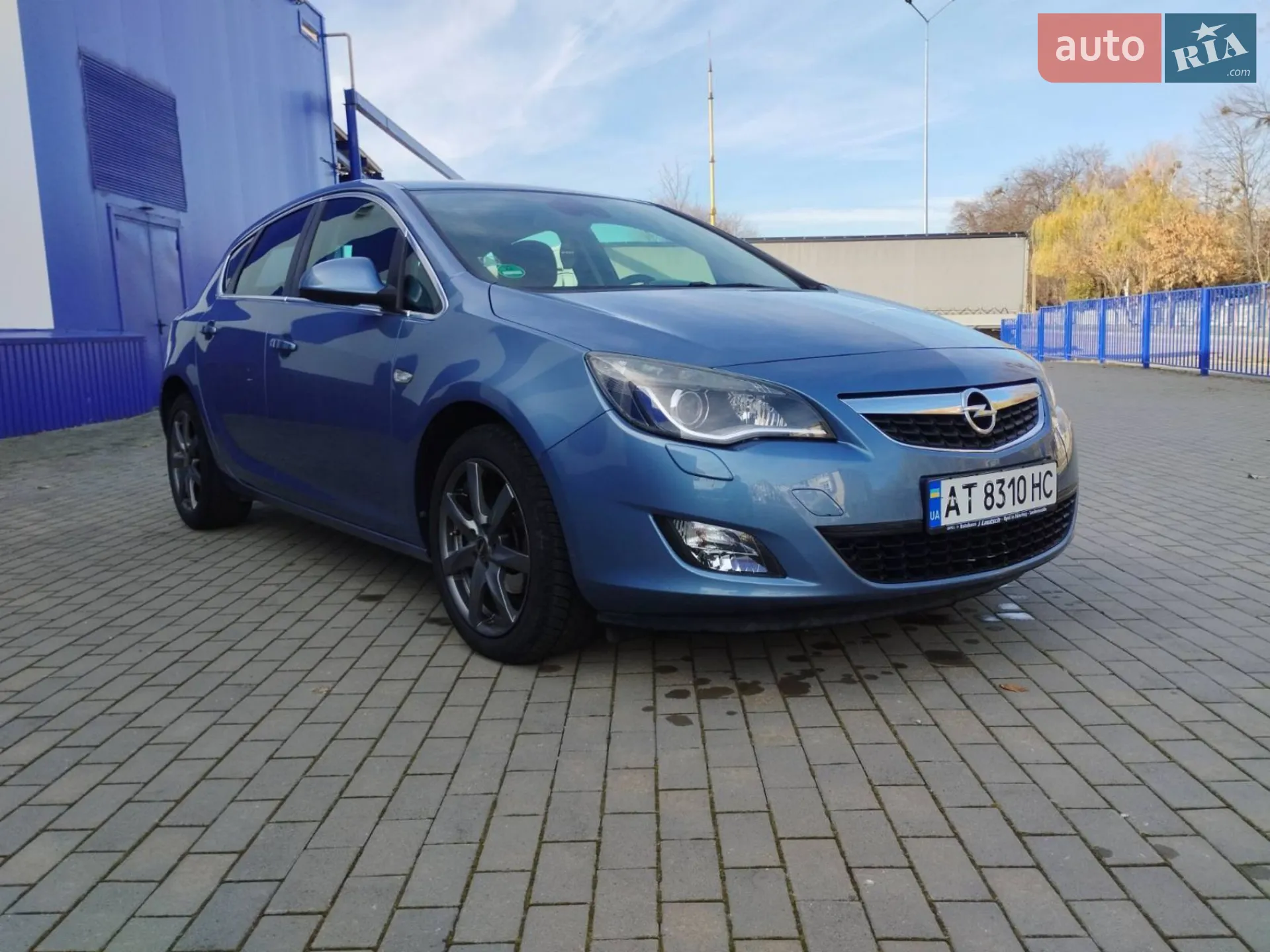2010 Opel Astra - фото 1