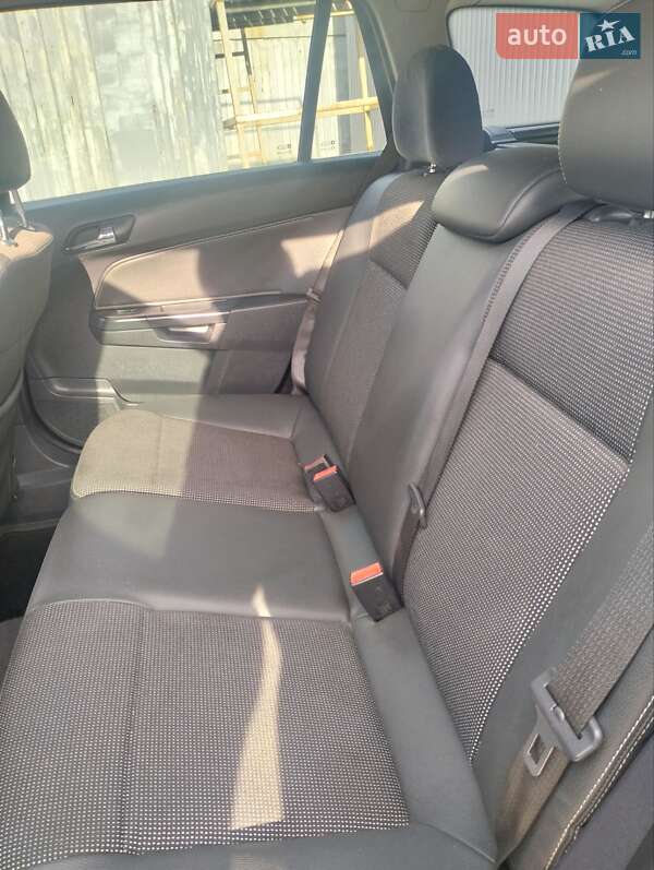 Универсал Opel Astra 2009 в Белой Церкви