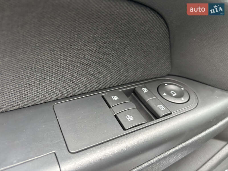 Универсал Opel Astra 2008 в Виннице