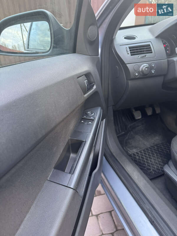 Хетчбек Opel Astra 2009 в Городку