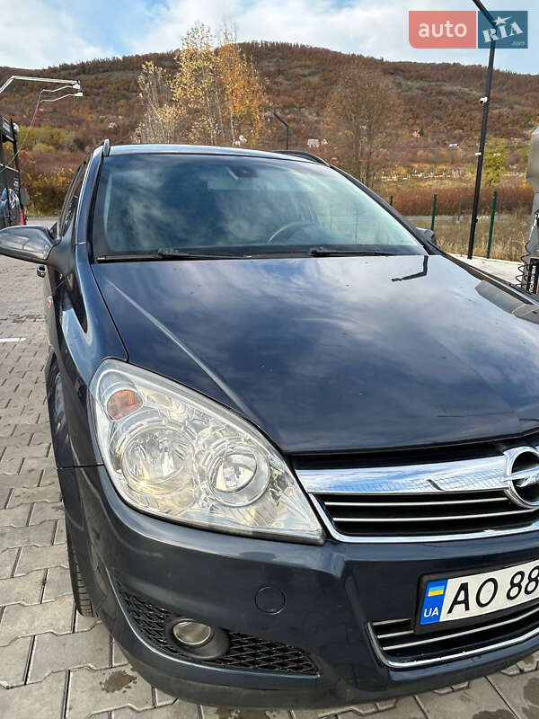 Универсал Opel Astra 2009 в Виноградове фото 7 Универсал Opel Astra 2009 в Виноградове