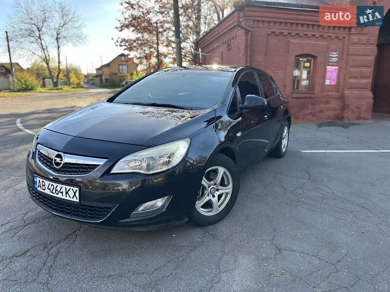 Хетчбек Opel Astra 2011 в Вінниці