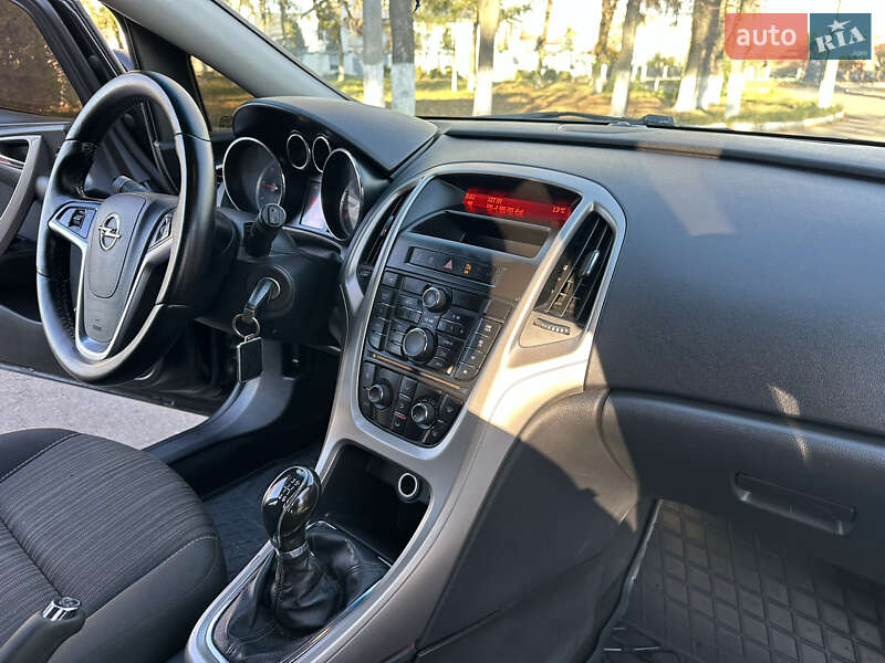 Хетчбек Opel Astra 2011 в Вінниці