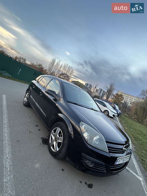 Хетчбек Opel Astra 2004 в Івано-Франківську фото 5 Хетчбек Opel Astra 2004 в Івано-Франківську
