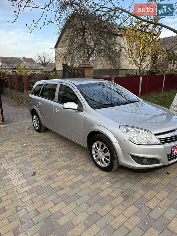 Универсал Opel Astra 2009 в Шепетовке фото 3 Универсал Opel Astra 2009 в Шепетовке