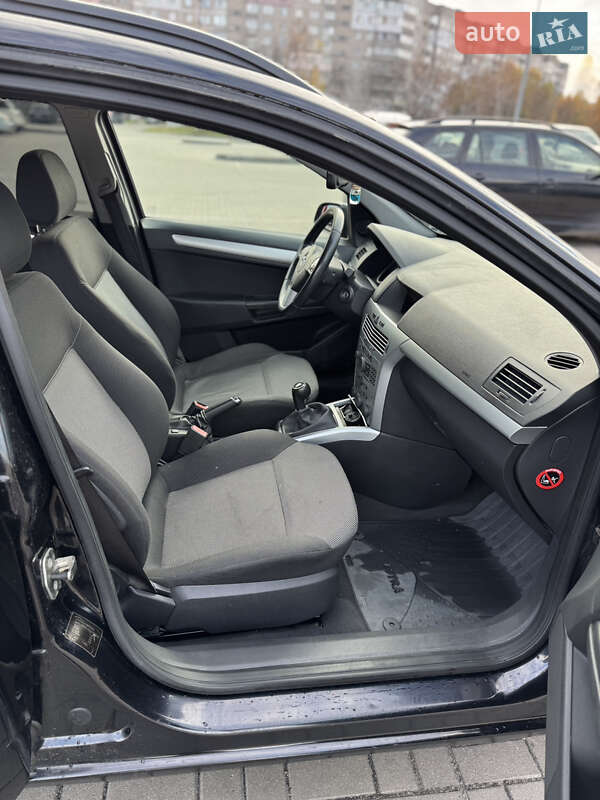 Універсал Opel Astra 2009 в Черкасах фото 8 Універсал Opel Astra 2009 в Черкасах