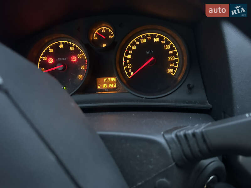 Универсал Opel Astra 2009 в Луцке фото 10 Универсал Opel Astra 2009 в Луцке