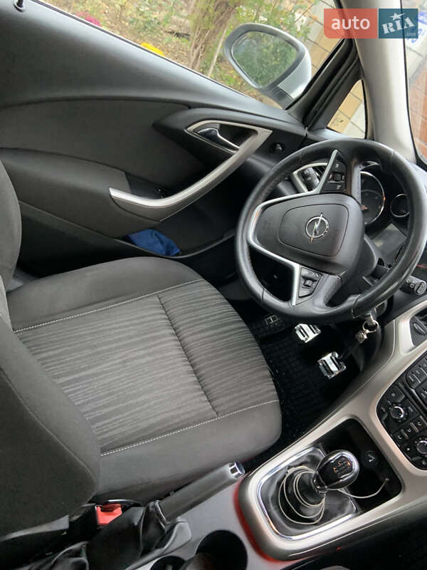 Универсал Opel Astra 2011 в Одессе фото 17 Универсал Opel Astra 2011 в Одессе