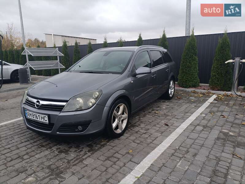 Універсал Opel Astra 2005 в Звягелі фото Універсал Opel Astra 2005 в Звягелі