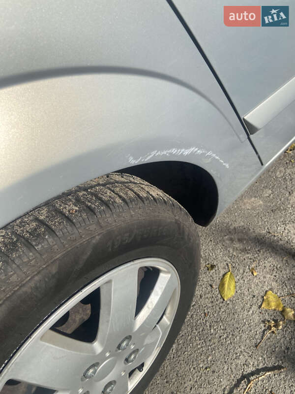 Универсал Opel Astra 2005 в Киеве