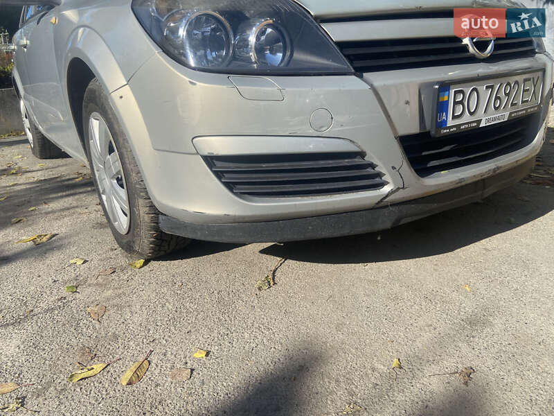 Универсал Opel Astra 2005 в Киеве