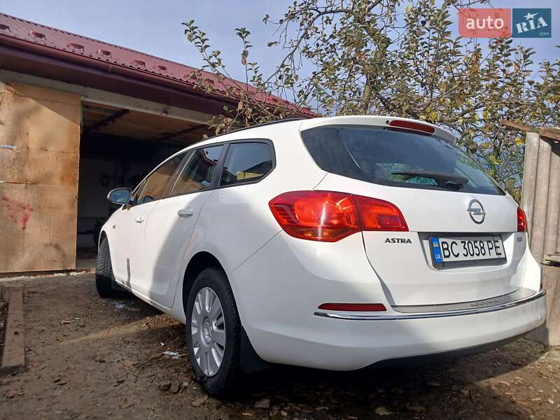Универсал Opel Astra 2015 в Стрые фото 9 Универсал Opel Astra 2015 в Стрые