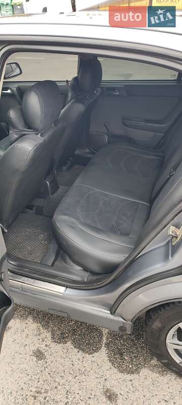 Седан Opel Astra 2006 в Днепре