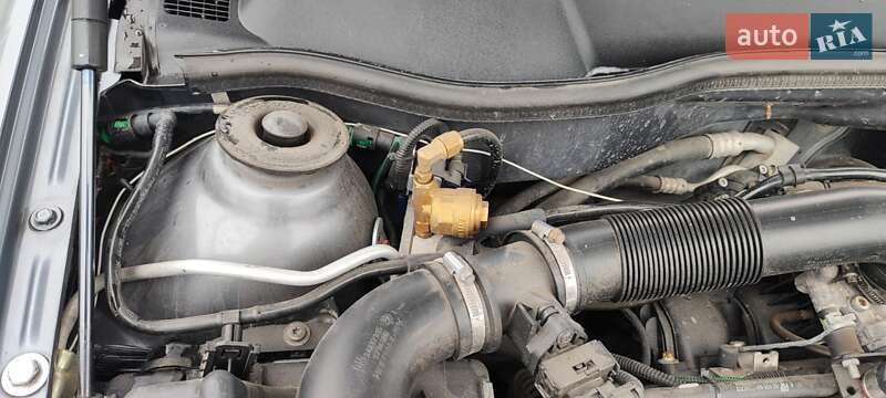 Седан Opel Astra 2006 в Днепре